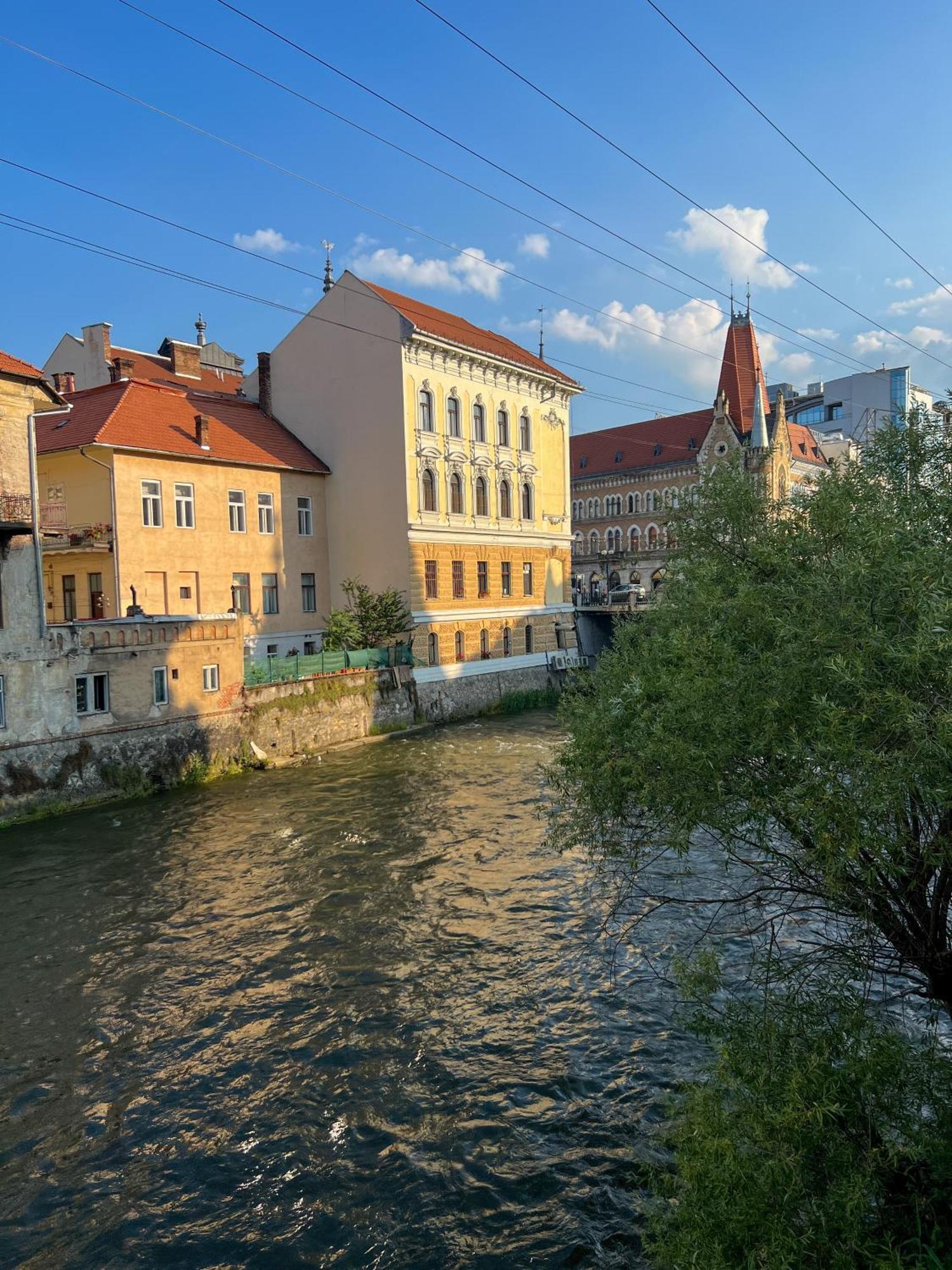 River'S Apartament Cluj-Napoca Buitenkant foto